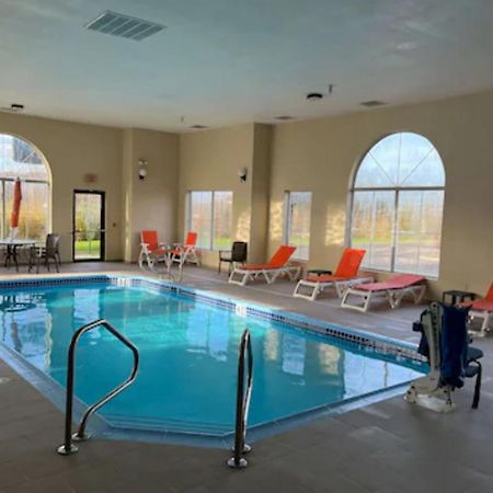 Wingate By Wyndham Clearfield Hotel Exterior photo